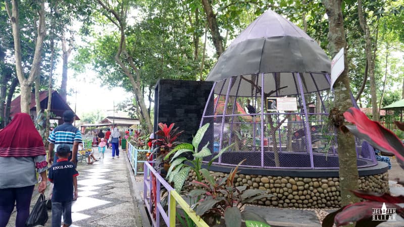 Suasana di Kebon Rojo, Kota Blitar