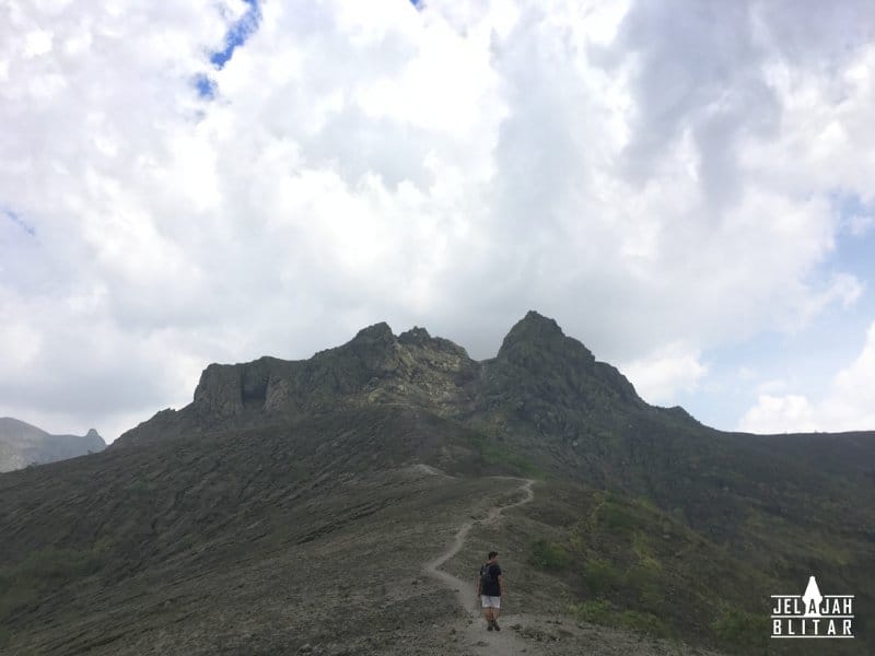 Menuju Puncak Gunung Kelud via Karangrejo